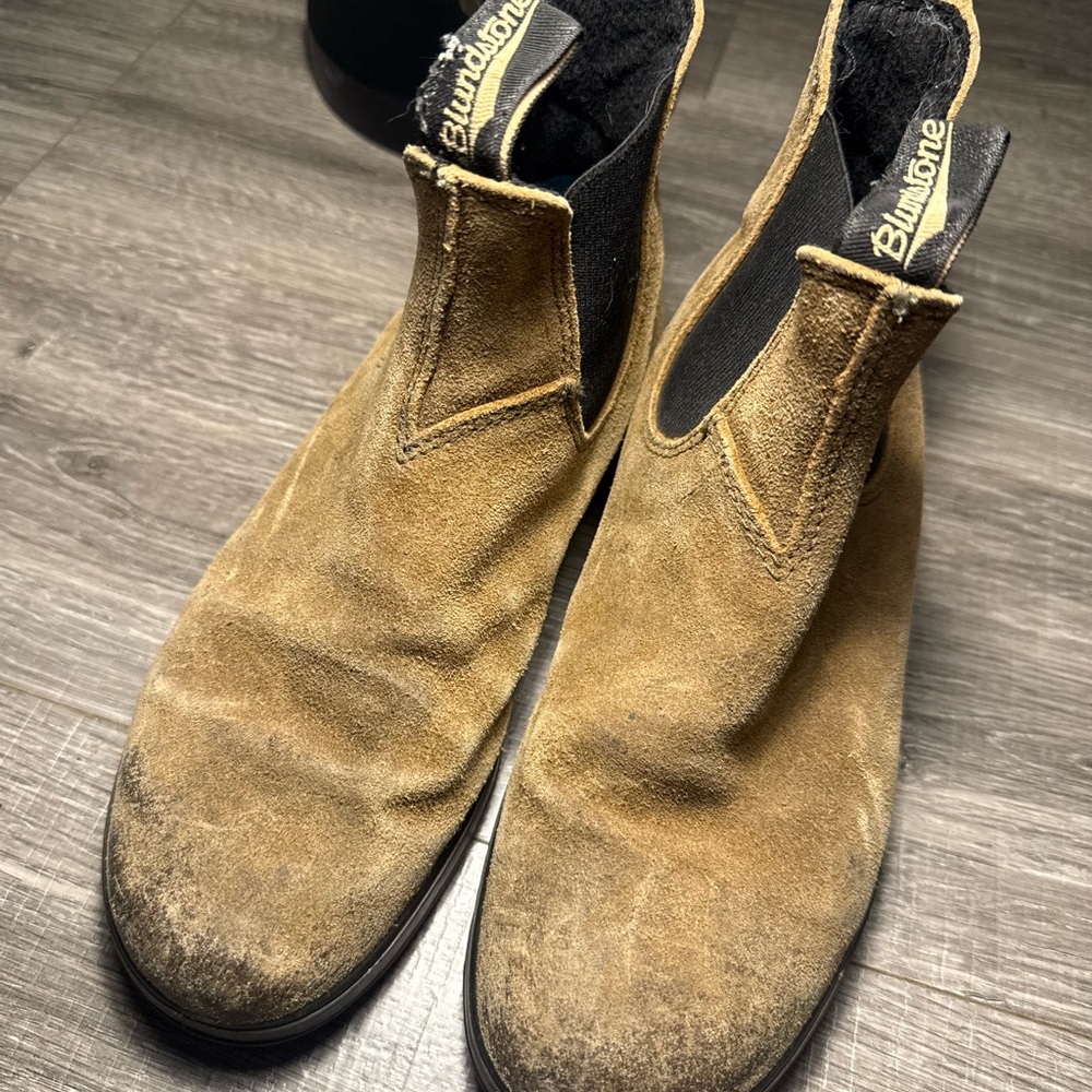 Blundstone Brown Leather Chelsea Boots - Picture 3 of 9